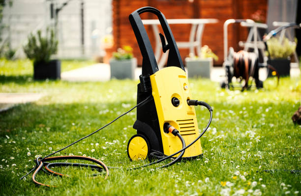 Best Roof Washing  in Flowood, MS